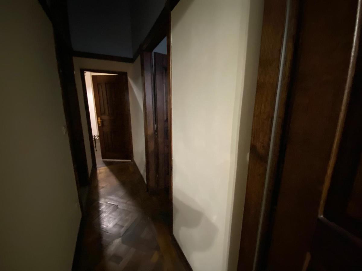 королівські на вулиці лесі українки 19 * إلفيف