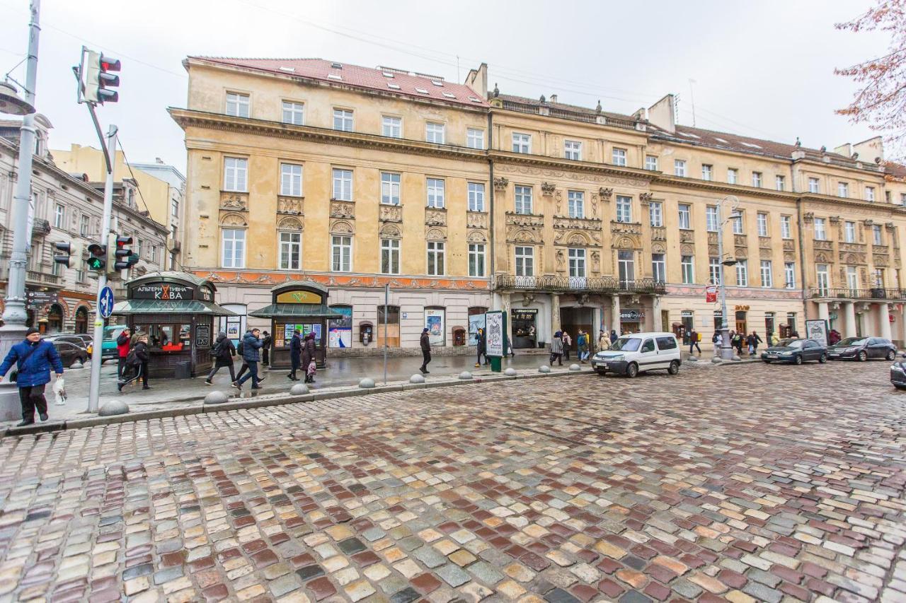 королівські на вулиці лесі українки 19 * إلفيف